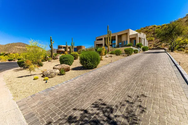 $7,900 | 8540 East McDowell Road, Unit 22, Mesa, AZ 85207