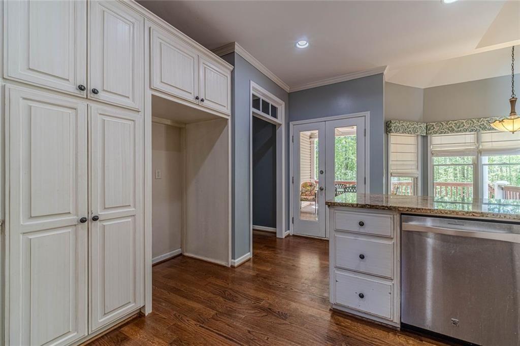 395 Amberbrook Circle Grayson, GA 30017 - Photo 16 of 70