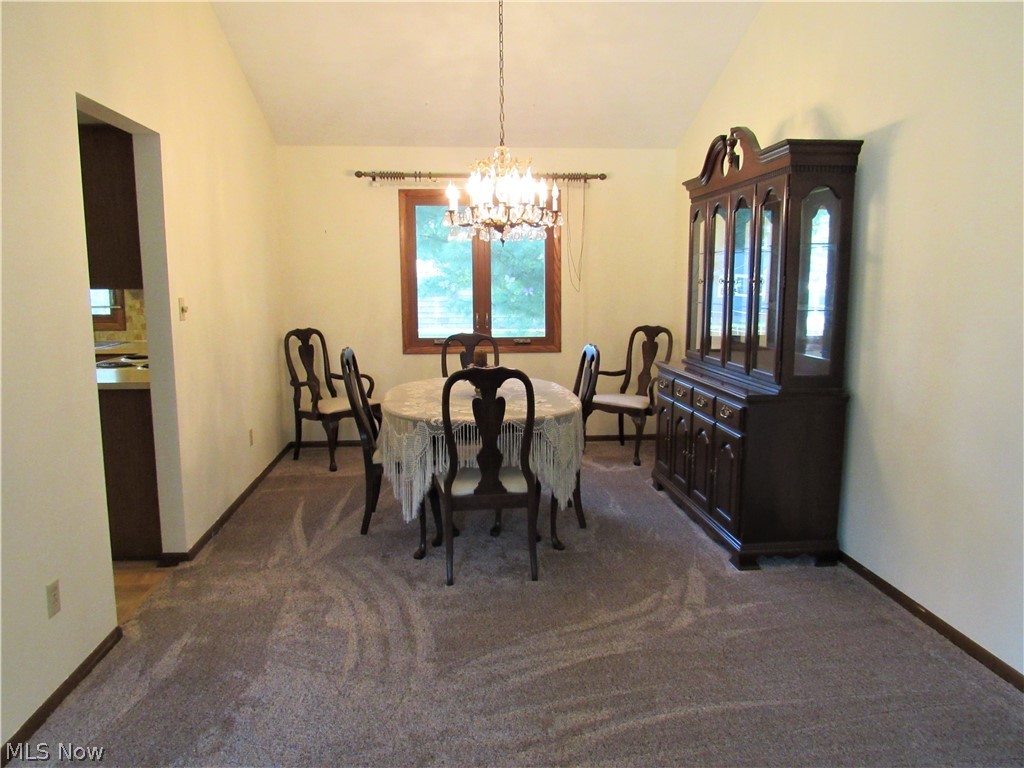 6525 Elmdale Road Cleveland, OH 44130 - Photo 5 of 21