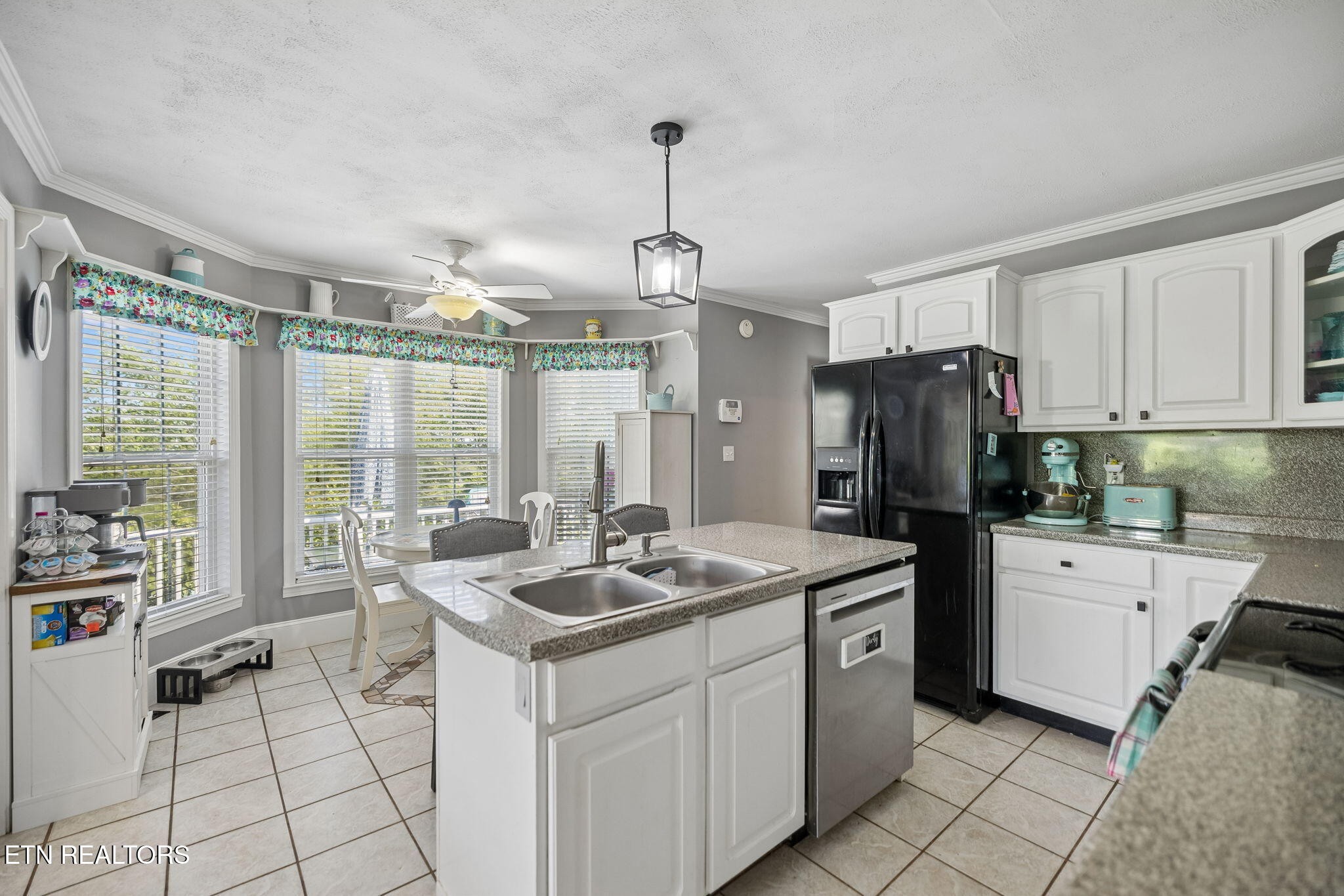 137 Meadow Run Bean Station, TN 37708 - Photo 12 of 42 Gallery Image 12