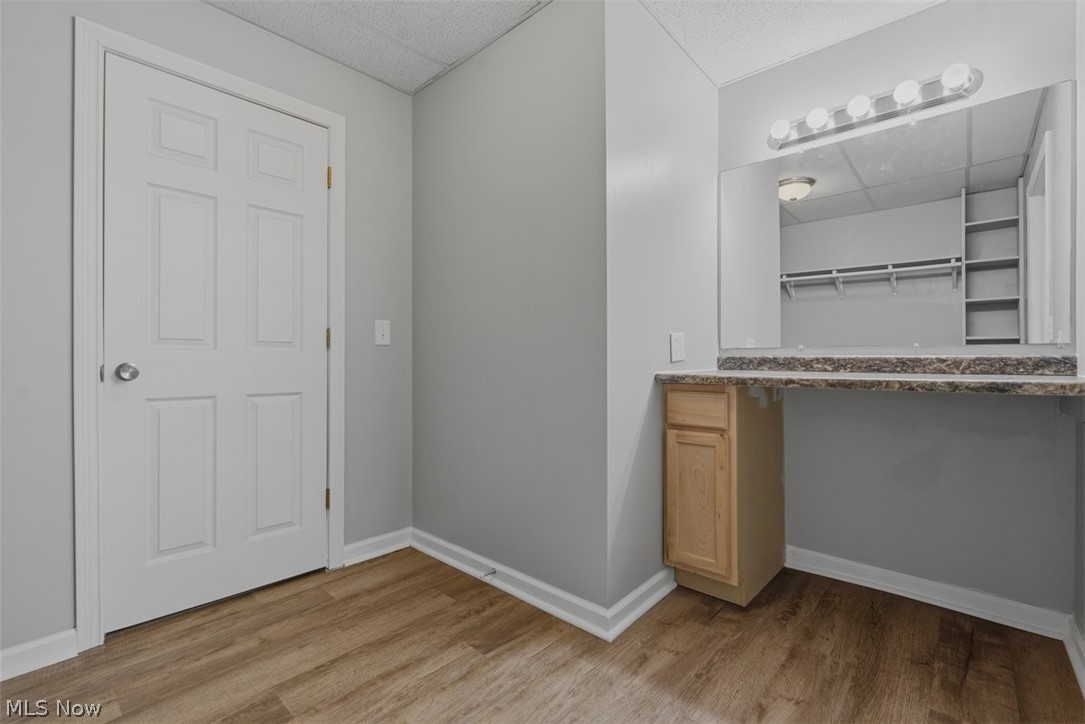 2575 Moody Ridge Road Vincent, OH 45784 - Photo 39 of 48 Vanity area in the walk-in closet of bedroom 5
