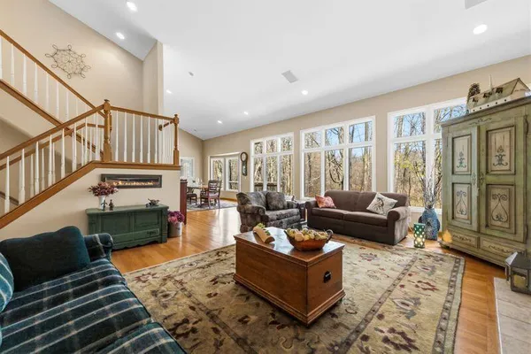 $615,000 | 5990 Lynne Hollow Drive, Commerce Township, MI 48382