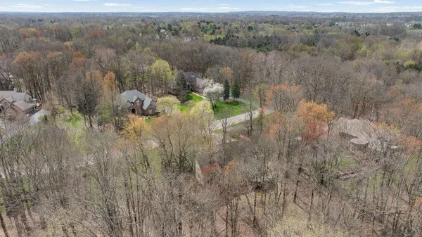 $615,000 | 5990 Lynne Hollow Drive, Commerce Township, MI 48382