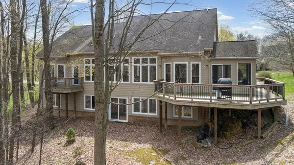 $615,000 | 5990 Lynne Hollow Drive, Commerce Township, MI 48382