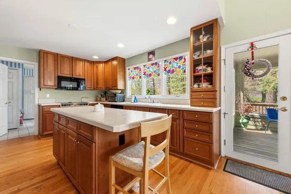 $615,000 | 5990 Lynne Hollow Drive, Commerce Township, MI 48382