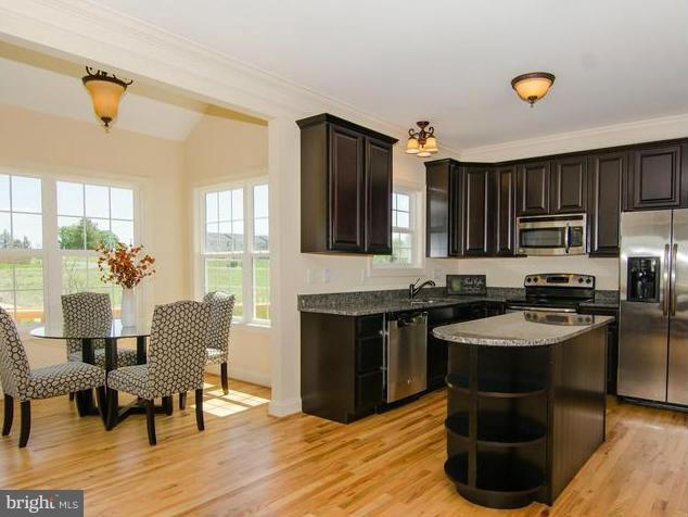 209 Job Road Inwood, WV 25428 - Photo 4 of 8 Kitchen