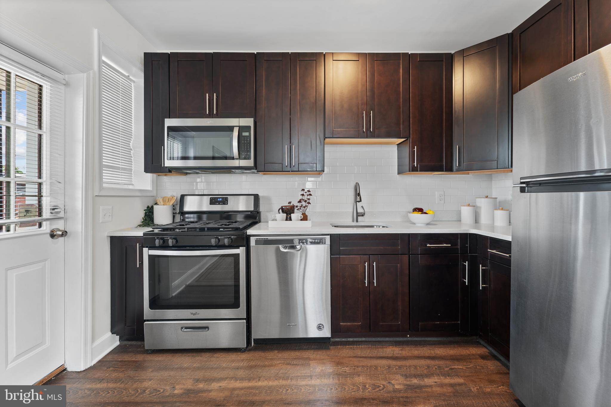 4269 Sheldon Avenue Baltimore, MD 21206 - Photo 9 of 28