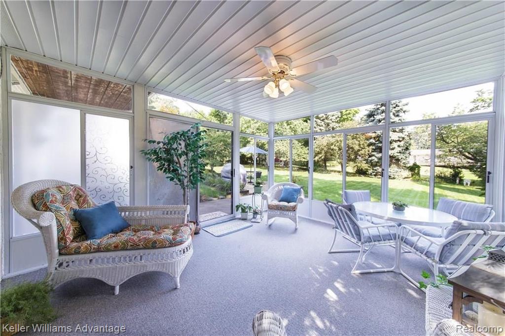 36508 West Lyman Road Farmington Hills, MI 48331 - Photo 46 of 63