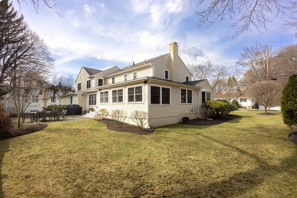 99 Hagen Road Newton, MA 02459 - Photo 16 of 17
