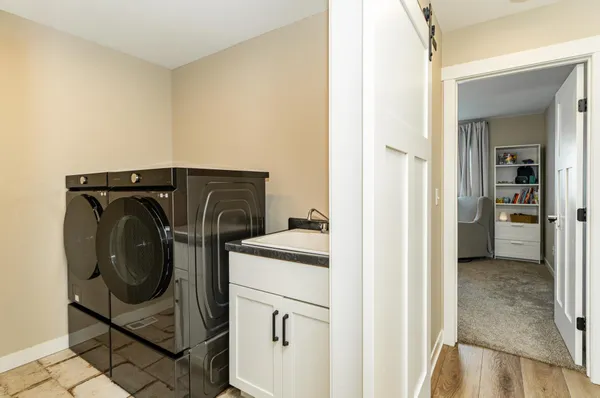 $715,000 | 6265 Summit Pine Road Northwest, Rochester, MN 55901