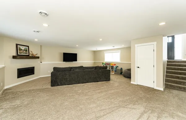 $715,000 | 6265 Summit Pine Road Northwest, Rochester, MN 55901