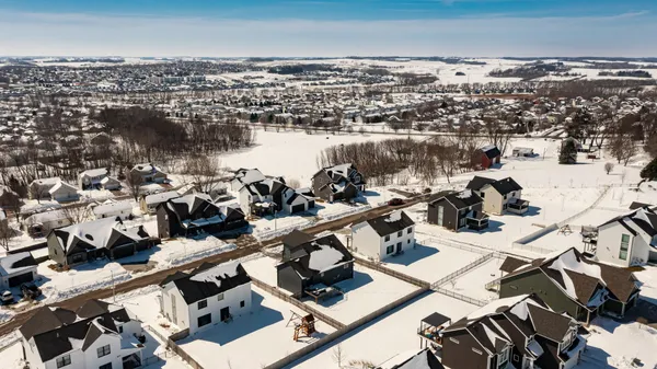 $715,000 | 6265 Summit Pine Road Northwest, Rochester, MN 55901