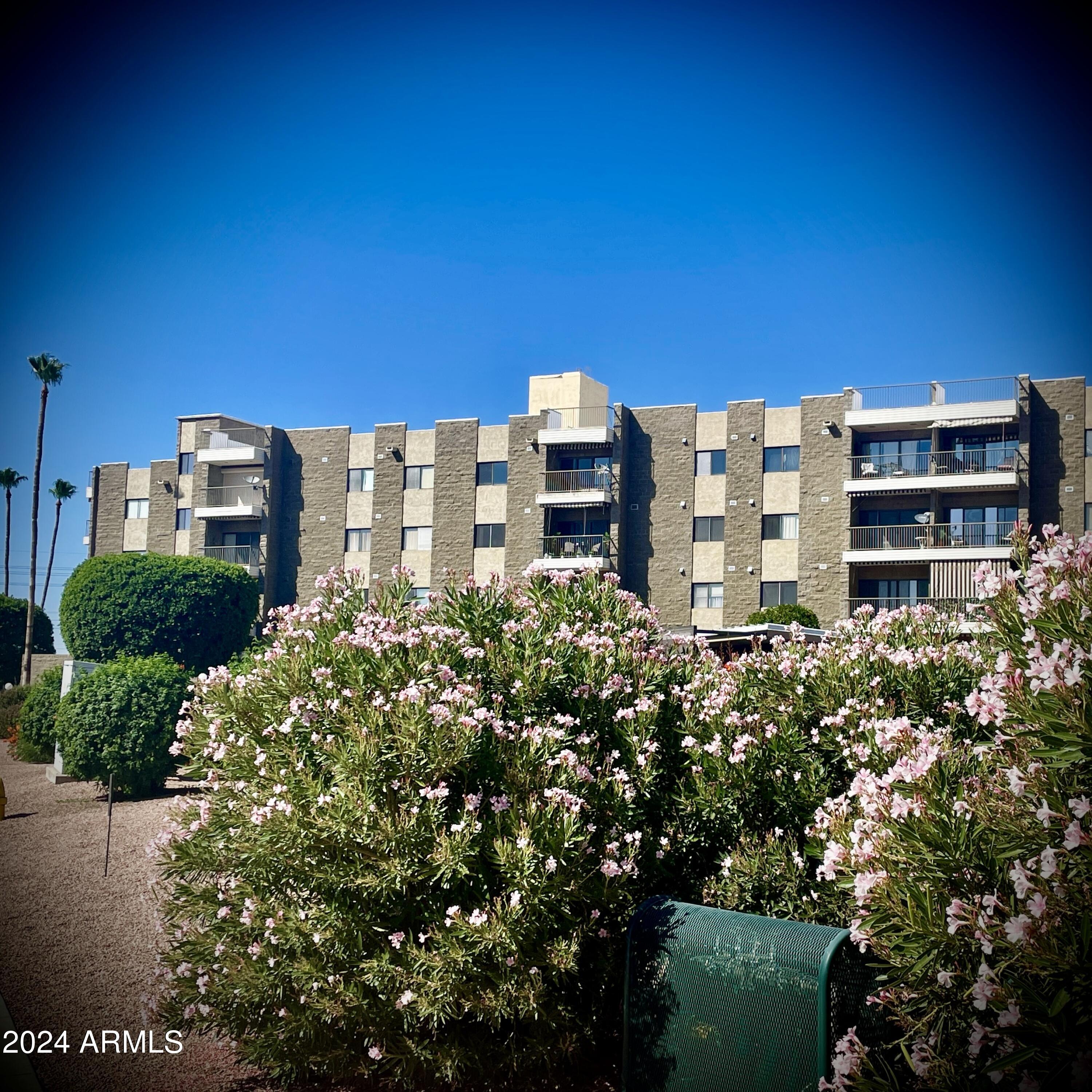 425 South Parkcrest, Unit 327 Mesa, AZ 85206 - Photo 1 of 29 Sunland Towers