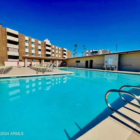 $2,500 | 425 South Parkcrest, Unit 327, Mesa, AZ 85206