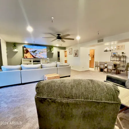 $2,500 | 425 South Parkcrest, Unit 327, Mesa, AZ 85206