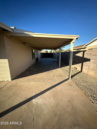 a view of an outdoor space