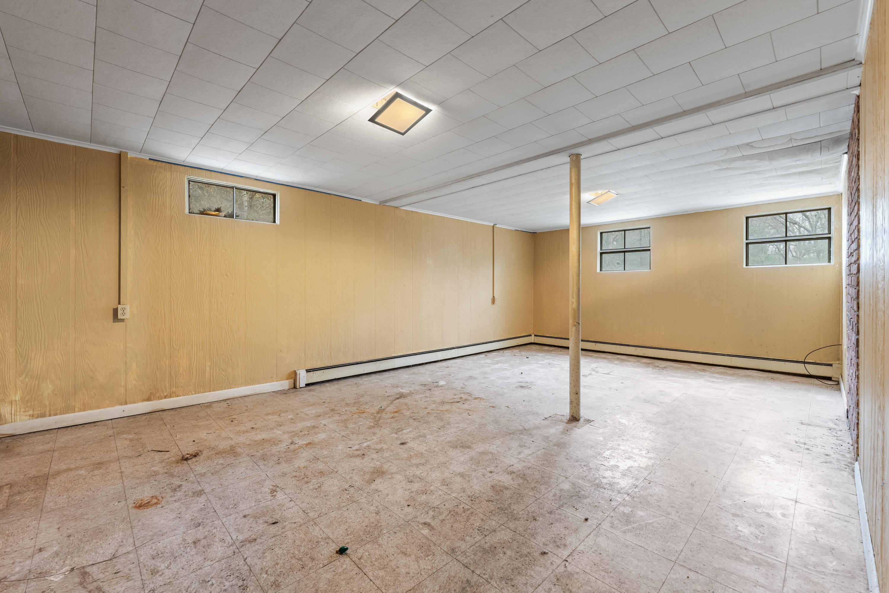 43 Skillin Road Cumberland, ME 04021 - Photo 22 of 25 Full Basement