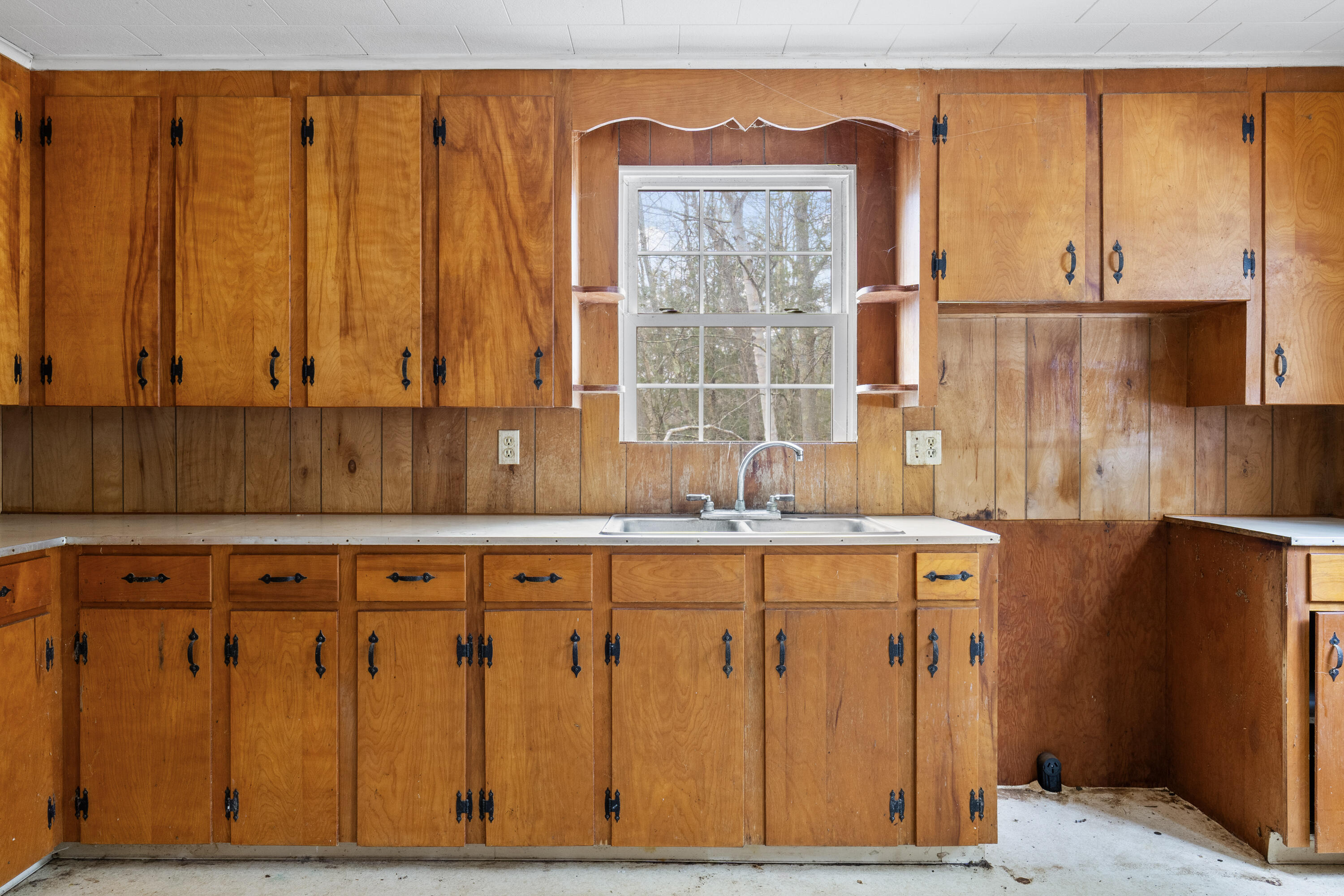 43 Skillin Road Cumberland, ME 04021 - Photo 9 of 25 Kitchen