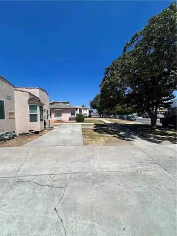 $2,200 | 1713 South Redondo Boulevard, Los Angeles, CA 90019