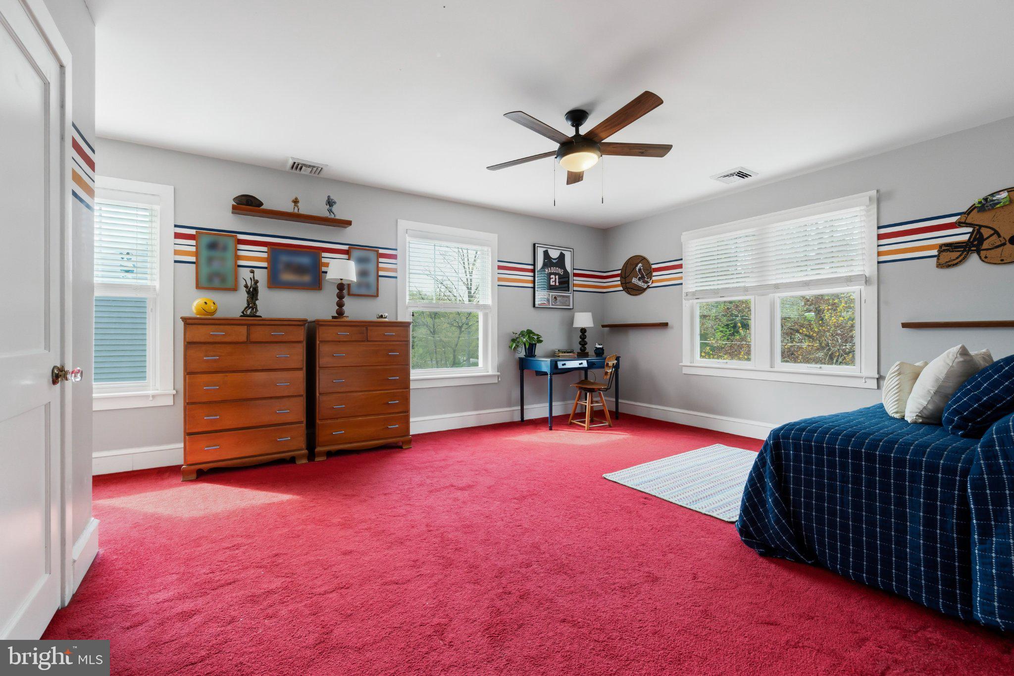 272 Jefferson Avenue Haddonfield, NJ 08033 - Photo 30 of 43 a bedroom with a bed and a ceiling fan