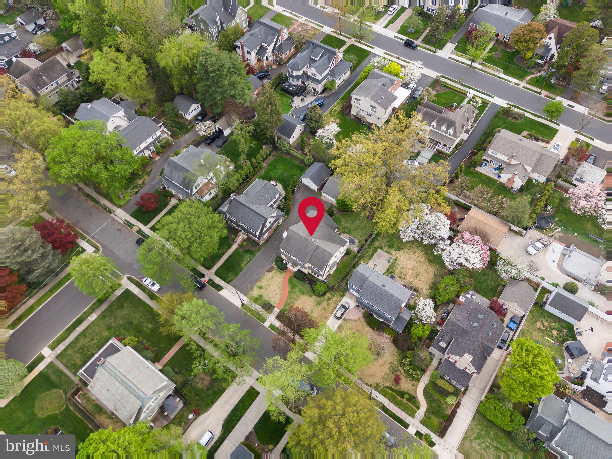 272 Jefferson Avenue Haddonfield, NJ 08033 - Photo 42 of 43 an aerial view of residential houses with outdoor space