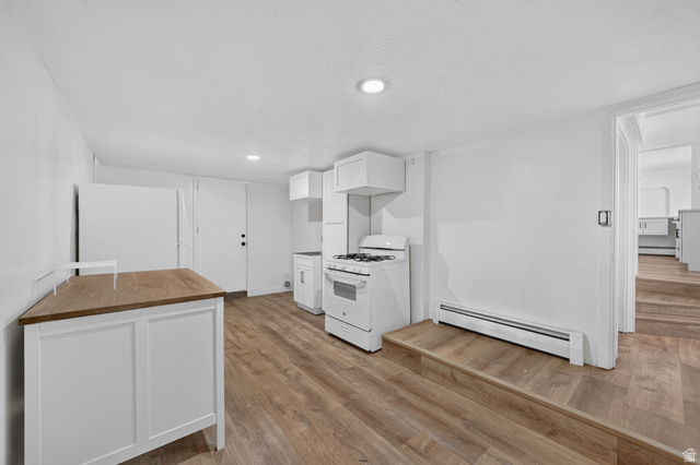 220 East Greenwood Avenue Midvale, UT 84047 - Photo 30 of 46 Kitchen