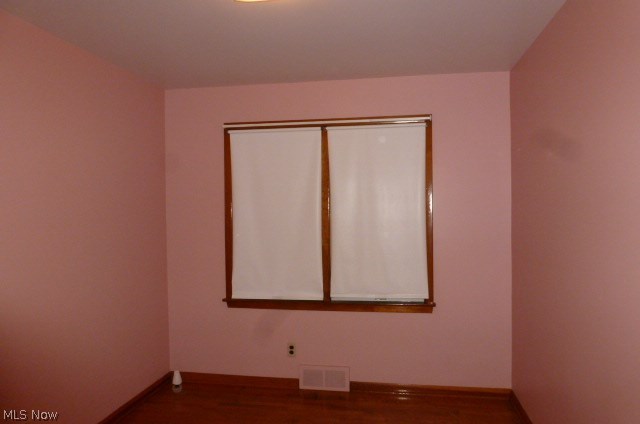 560 Spring Street Struthers, OH 44471 - Photo 7 of 11 Gallery Image 7
