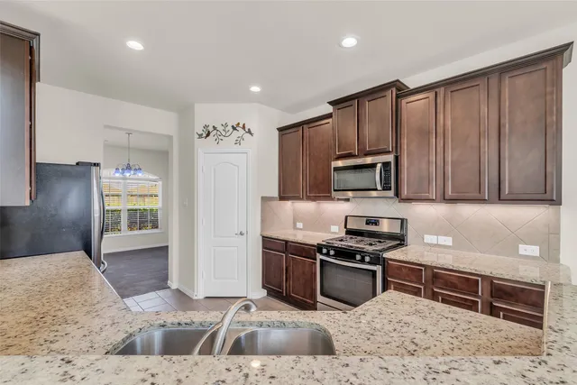 $3,000 | 13313 Suntail Court, Texas City, TX 77568