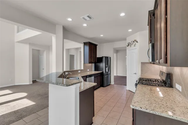 $3,200 | 13313 Suntail Court, Texas City, TX 77568