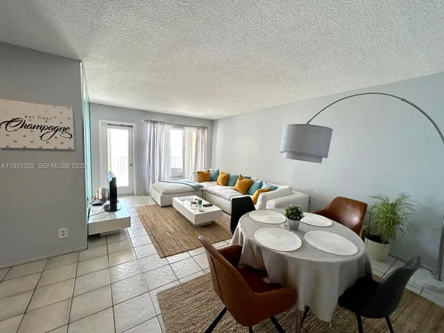 $2,800 | 750 North Ocean Boulevard, Unit 1106, Pompano Beach, FL 33062