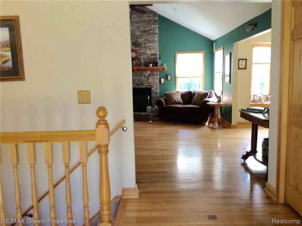 6490 Golf Club Road Howell, MI 48843 - Photo 10 of 66 image.jpg