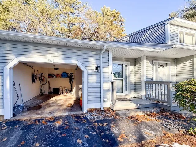 $350,000 | 84 Branch Turnpike, Unit 86, Concord, NH 03301