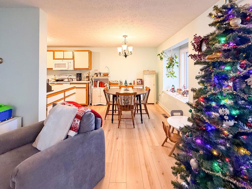 84 Branch Turnpike, Unit 86 Concord, NH 03301 - Photo 7 of 32