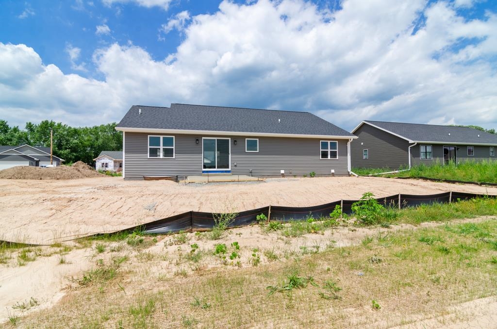 N3972 Wettering Way Kaukauna, WI 54130 - Photo 7 of 50