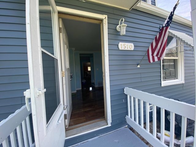 1510 East Paulding Road Fort Wayne, IN 46816 - Photo 2 of 19 Gallery Image 2