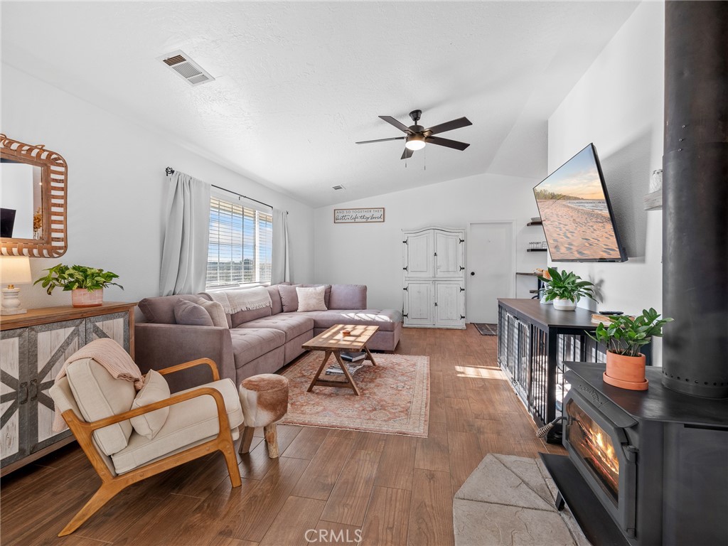6370 Fremontia Road Hesperia, CA 92344 - Photo 52 of 62 a living room with furniture
