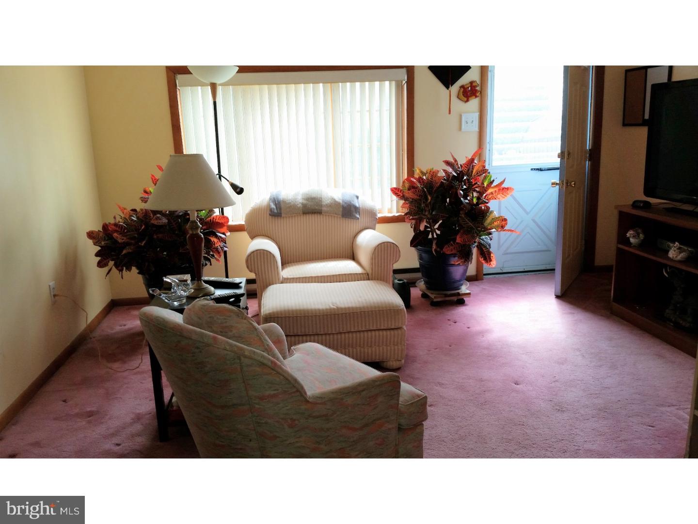 9947 Bridle Road Philadelphia, PA 19115 - Photo 17 of 20 Gallery Image 17