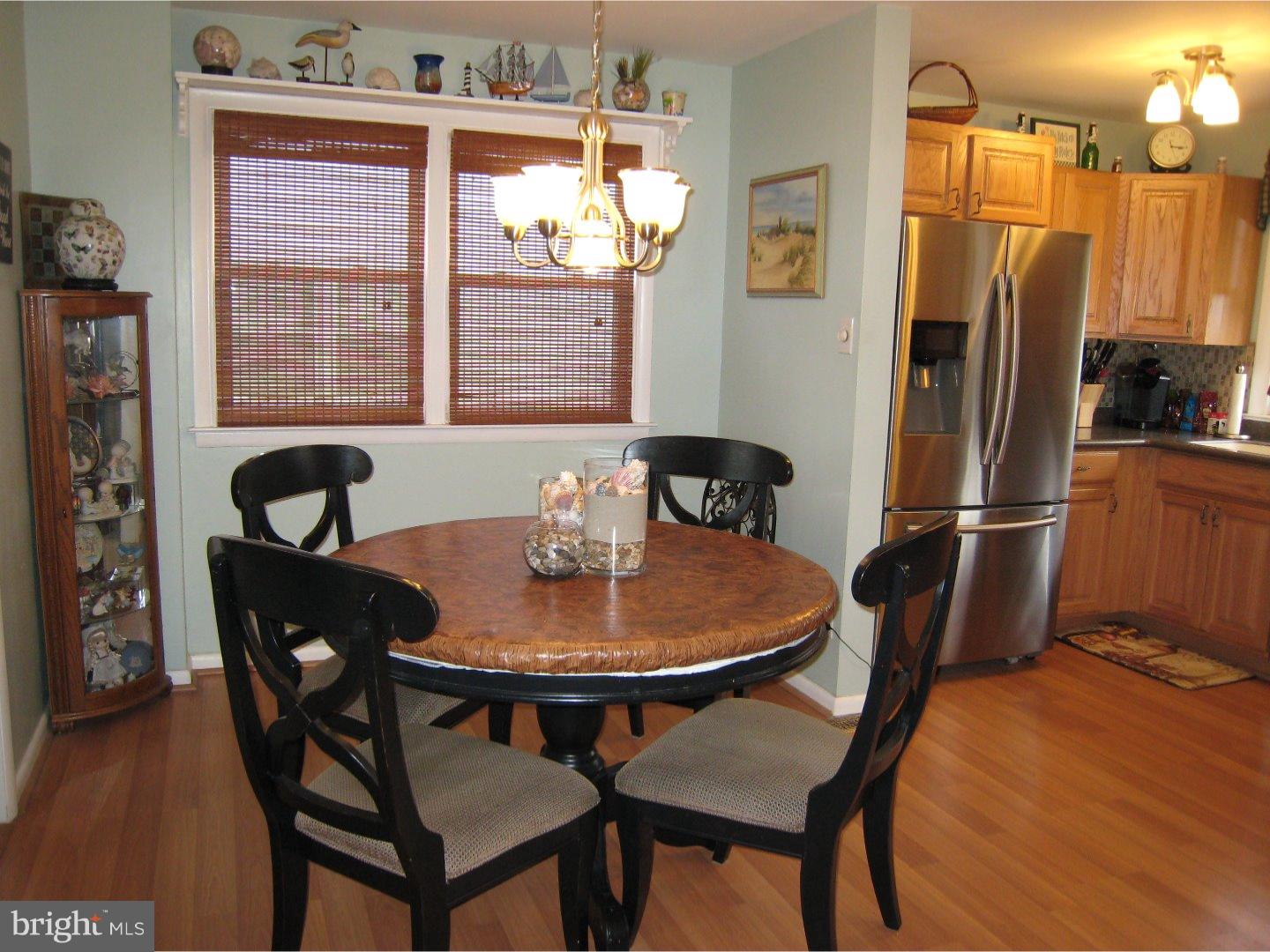 9947 Bridle Road Philadelphia, PA 19115 - Photo 9 of 20 Gallery Image 9
