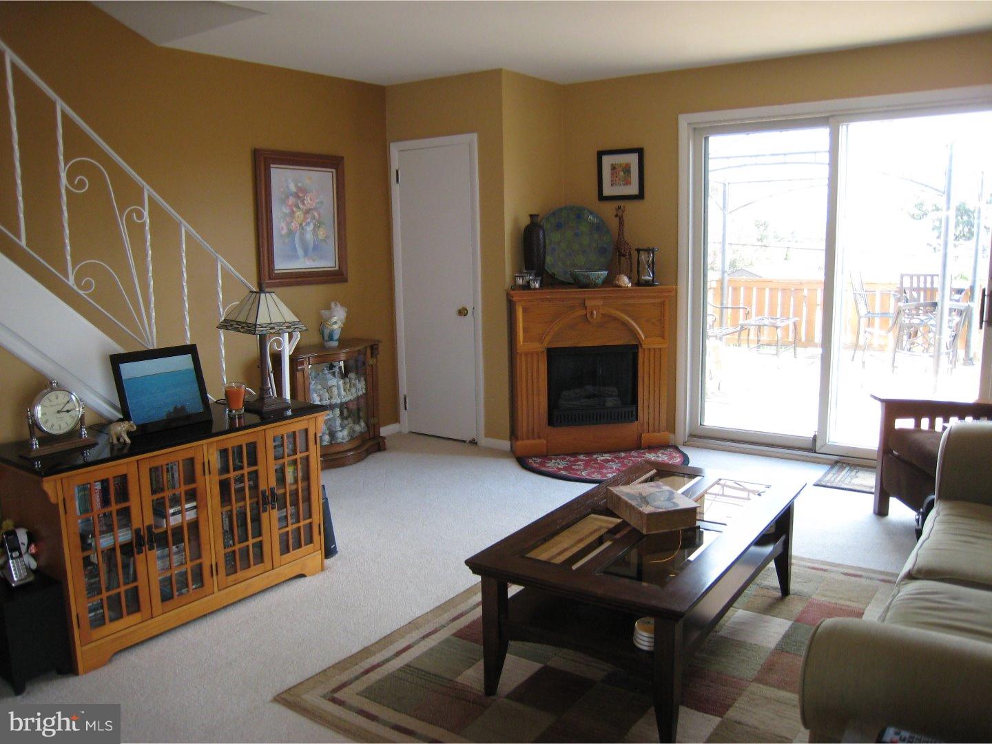 9947 Bridle Road Philadelphia, PA 19115 - Photo 10 of 20 Gallery Image 10