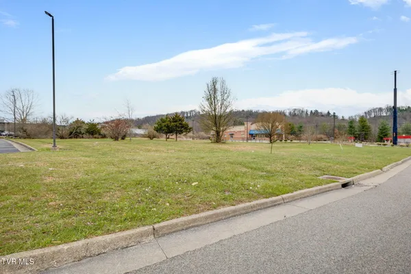 $325,000 | Tbd Southwest Tbd Sw Woodland Drive, Wise, VA 24293