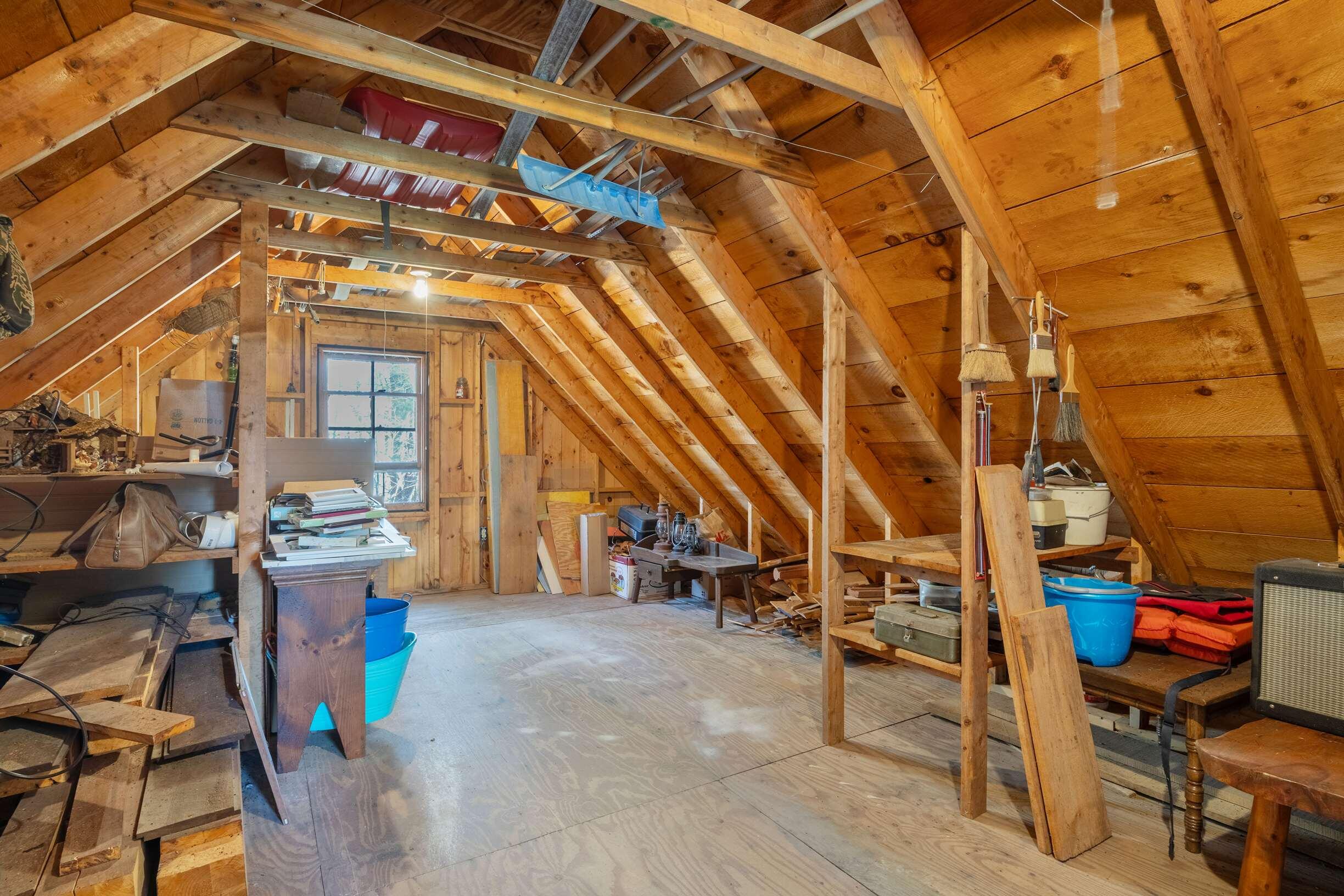 101 Hooper Shores Road York, ME 03909 - Photo 10 of 18 2nd Floor