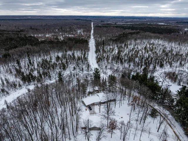 $375,000 | 6878 North Croswell Avenue, Bitely, MI 49309