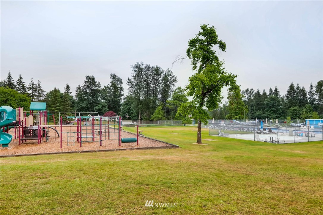 15717 203rd Avenue Southeast Renton, WA 98059 - Photo 12 of 12