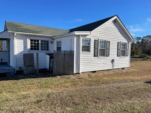 $339,000 | 2524 Cedar Island Road, Cedar Island, NC 28520