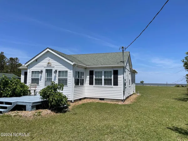$339,000 | 2524 Cedar Island Road, Cedar Island, NC 28520