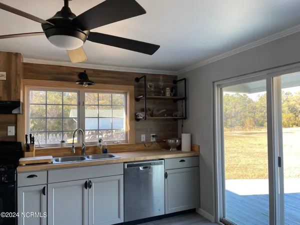 $339,000 | 2524 Cedar Island Road, Cedar Island, NC 28520