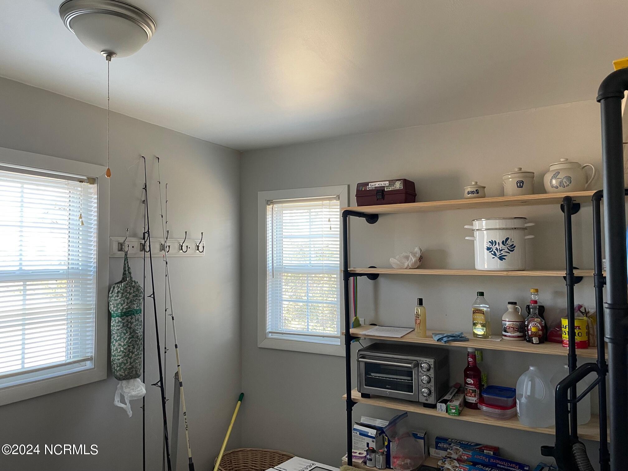 2524 Cedar Island Road Cedar Island, NC 28520 - Photo 23 of 47 Laundry Rm