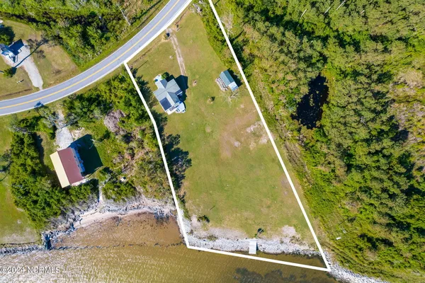 $339,000 | 2524 Cedar Island Road, Cedar Island, NC 28520