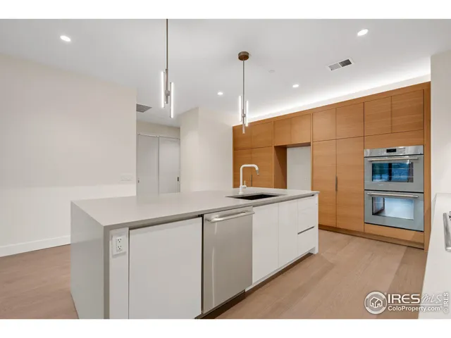 $1,260,000 | 205 East 6th Street, Unit 300, Loveland, CO 80537