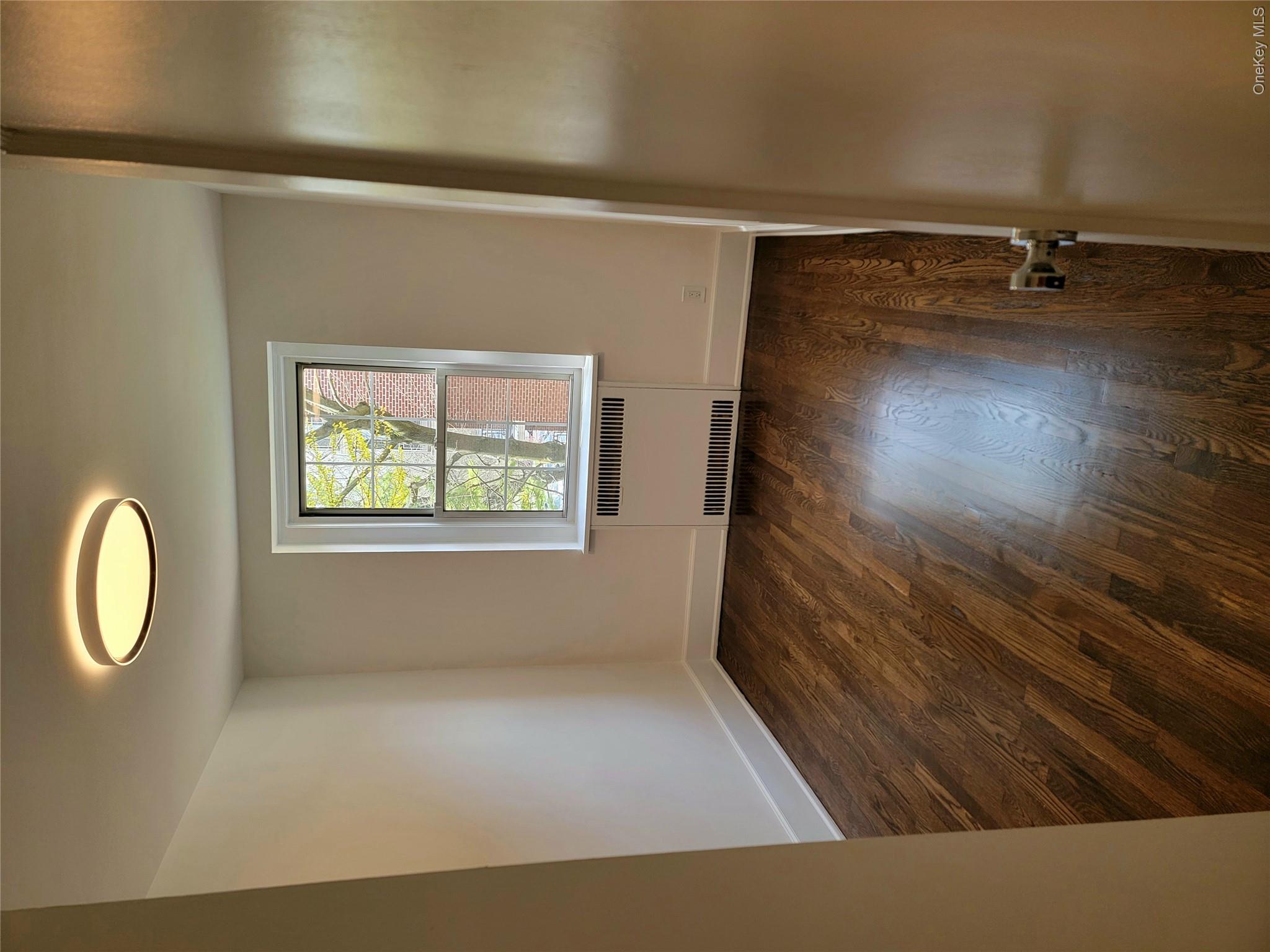 253 Garth Road, Unit 2C Scarsdale, NY 10583 - Photo 7 of 9